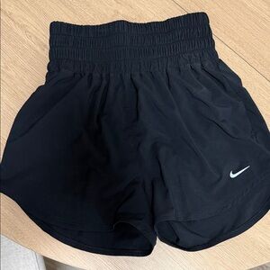 Nike Women's Black High-Waisted Athletic Shorts